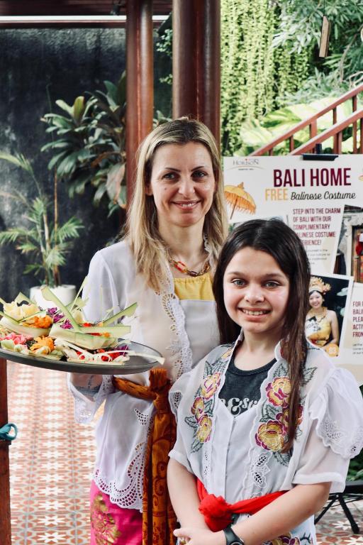 Hosté ubytování Horison Ultima Seminyak Bali - CHSE Certified