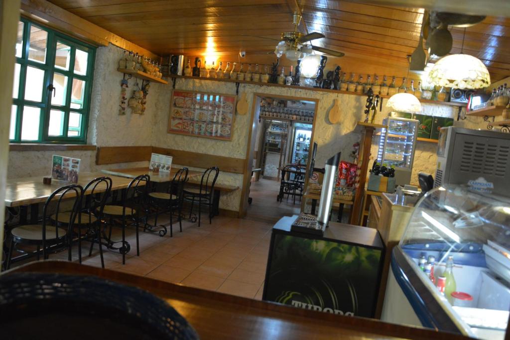 Kuchyň nebo kuchyňský kout v ubytování Manuela Residence