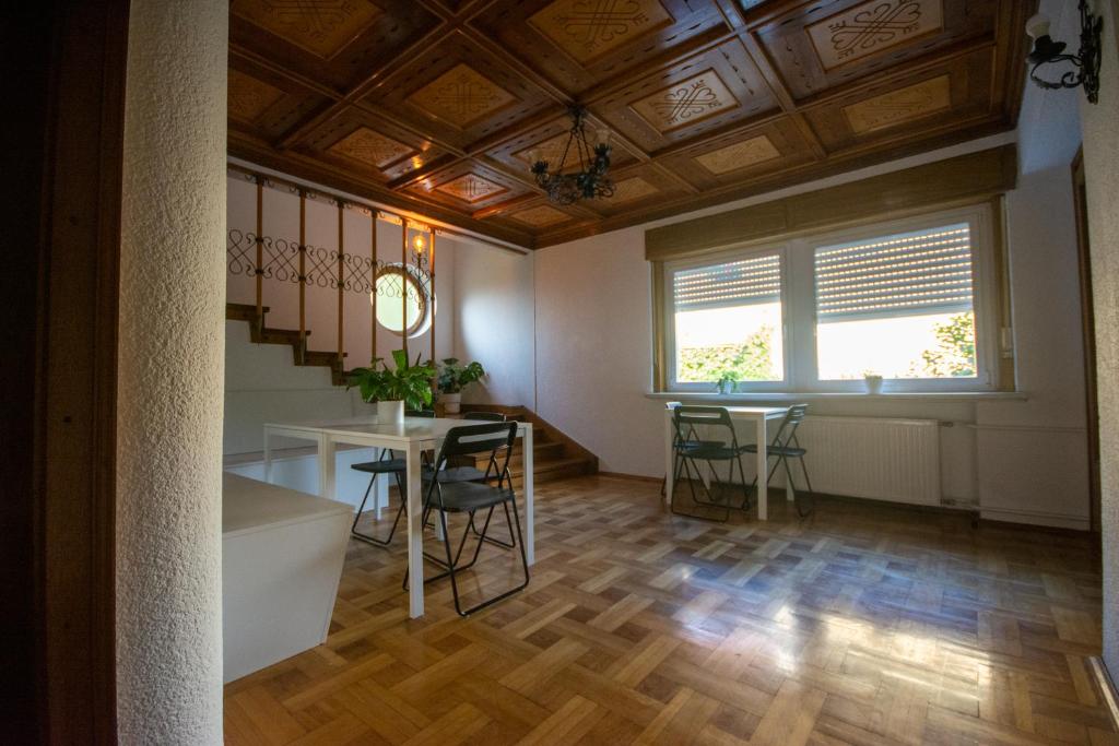 Fotografie z fotogalerie ubytování Tesla house v Lublani