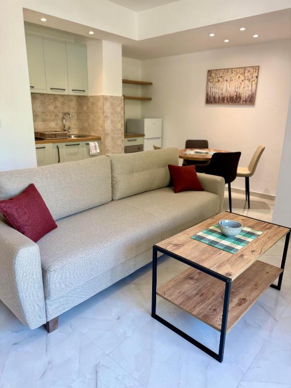 Kuchyň nebo kuchyňský kout v ubytování Harmony Garden Apartments