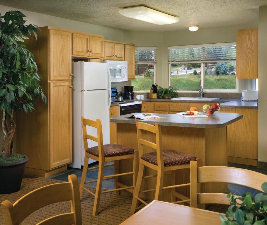 Kuchyň nebo kuchyňský kout v ubytování WorldMark Bear Lake