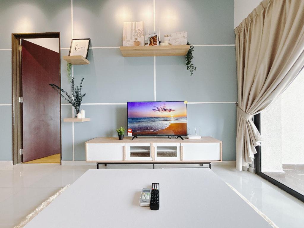 Scenic Country Garden Danga Bay by Lions Bay - Apartamento De Dos Habitaciones Con Vista Al Mar