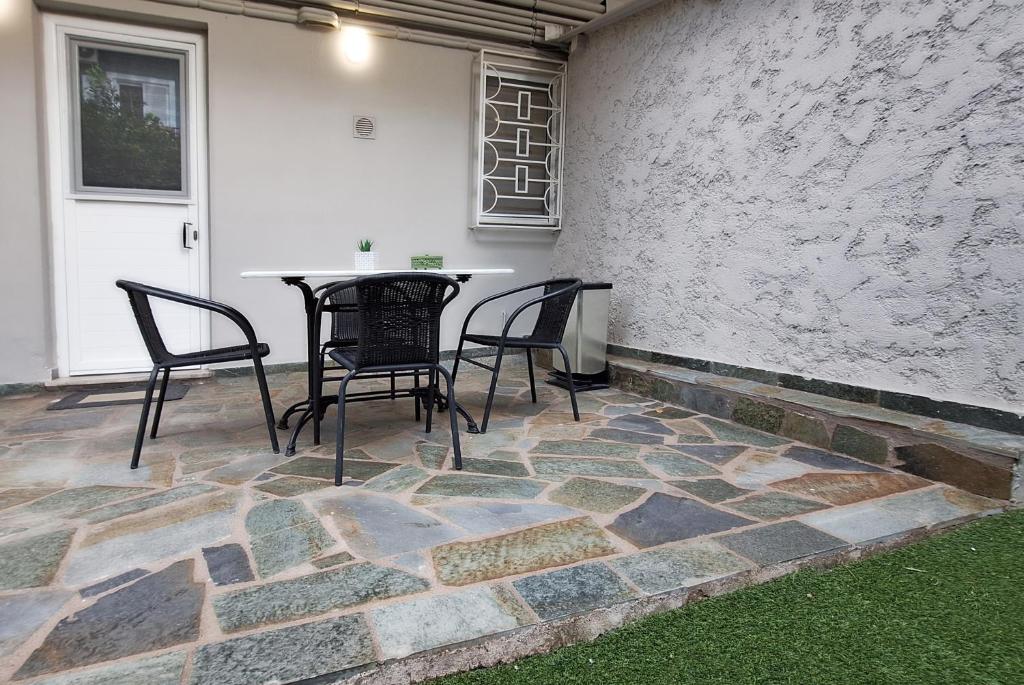 Patio nebo venkovní prostory v ubytování Eleni's Apartment Nafpaktos