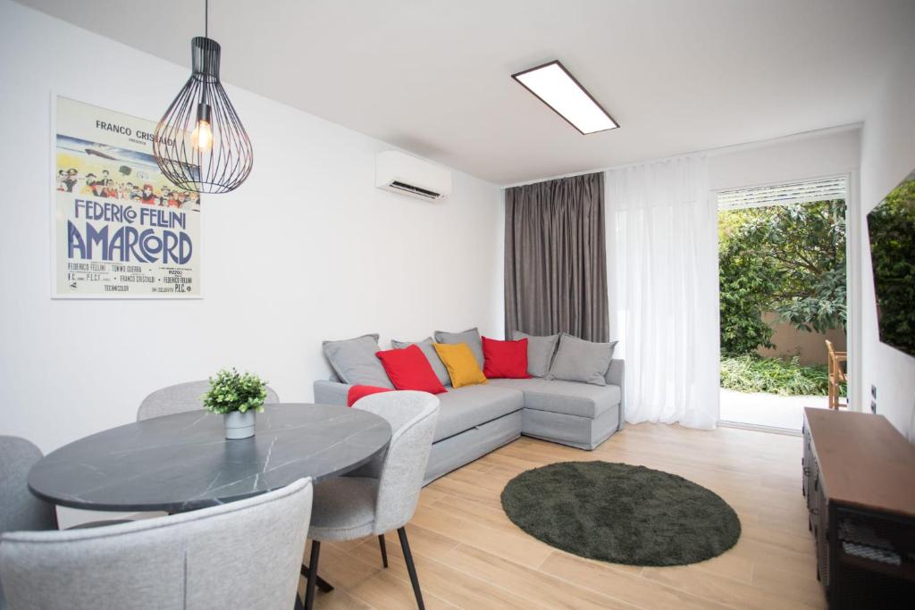 Lumi's Perfect Place near beach with garden & free public parking