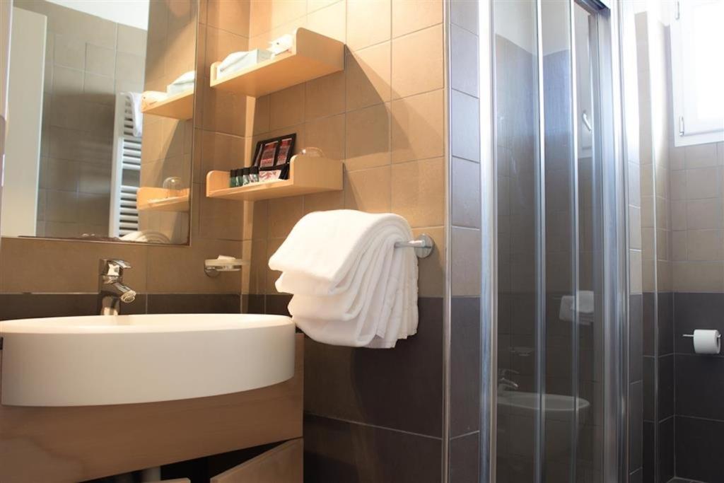 Koupelna v ubytování Aparthotel Royal