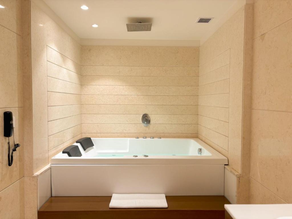 Best Western Plus Amritsar - Executive Suite