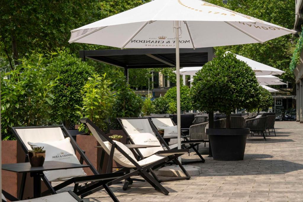 Zahrada ubytování DoubleTree by Hilton Berlin Ku'damm