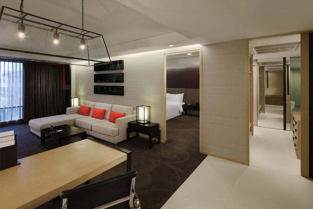 Four Points by Sheraton Bangkok, Sukhumvit 15 - Resim 43