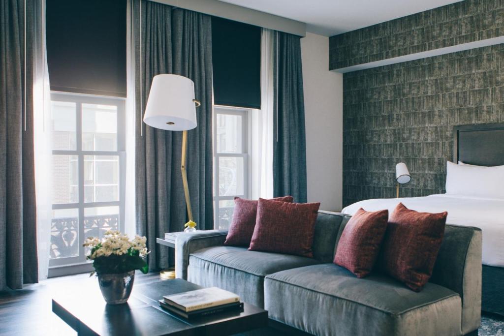 Marriott St. Louis Grand - 
