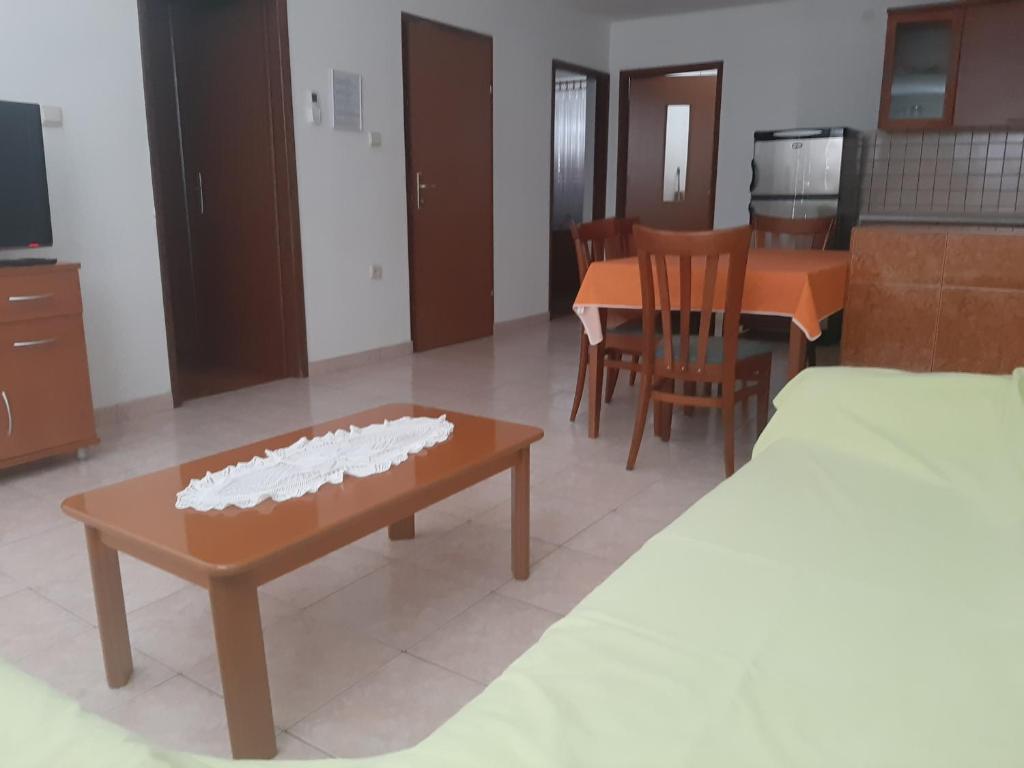 Kuchyň nebo kuchyňský kout v ubytování Apartments Kalsan