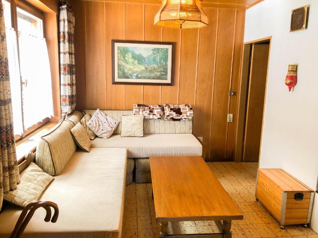 Apartments Max - Apartamento Con Vista Al Jardín