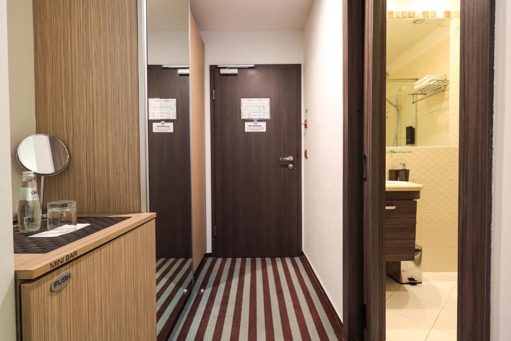 Fotografie z fotogalerie ubytování Hotel Nartel v destinaci Pristina
