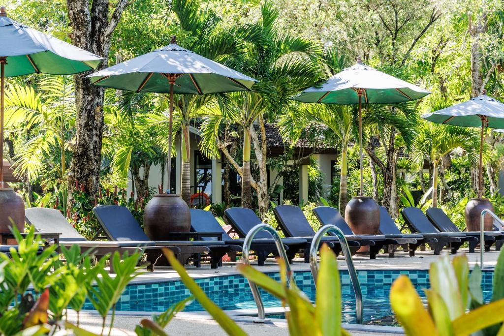 Bazén v ubytování Nang Thong Bay Resort nebo v jeho okolí