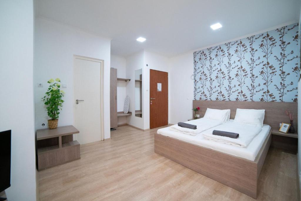 seasons design rooms Budapest 1065 Budapest, Révay köz 2 kép - 1