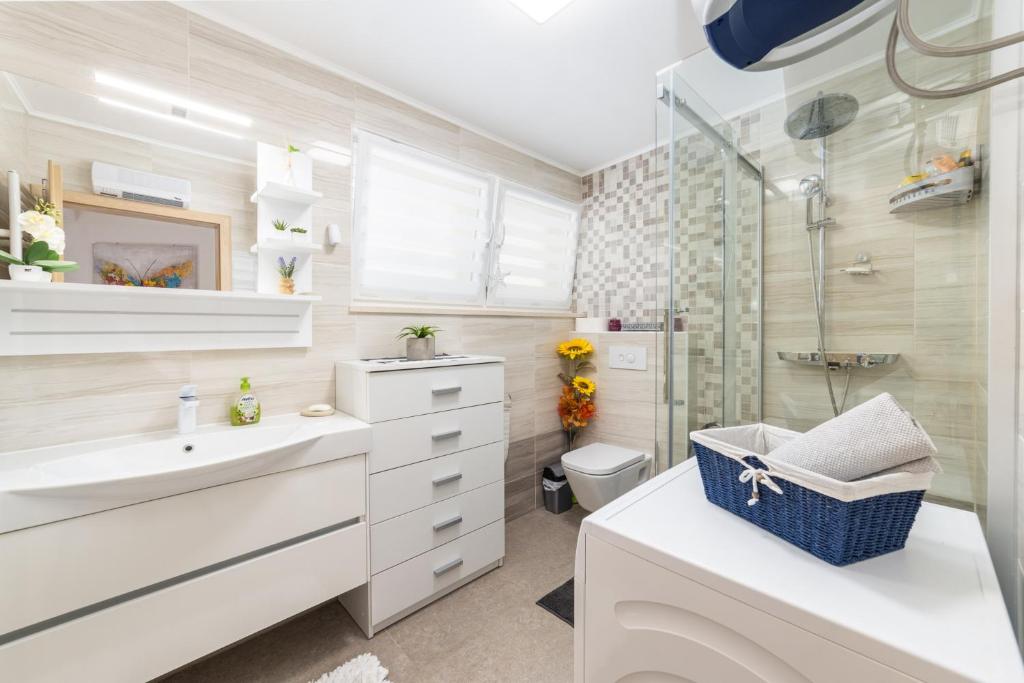 Apartment Seven lakes - Wohnung Mit Zwei Schlafzimmern Mit Balkon
