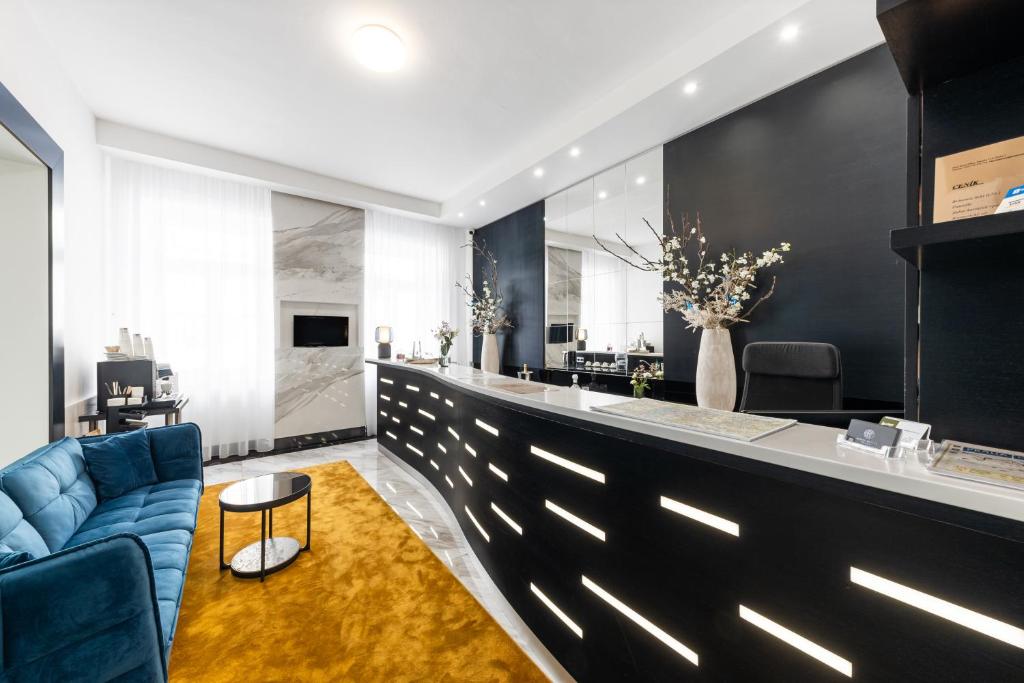 A1 Royal Plaza - Resim 5