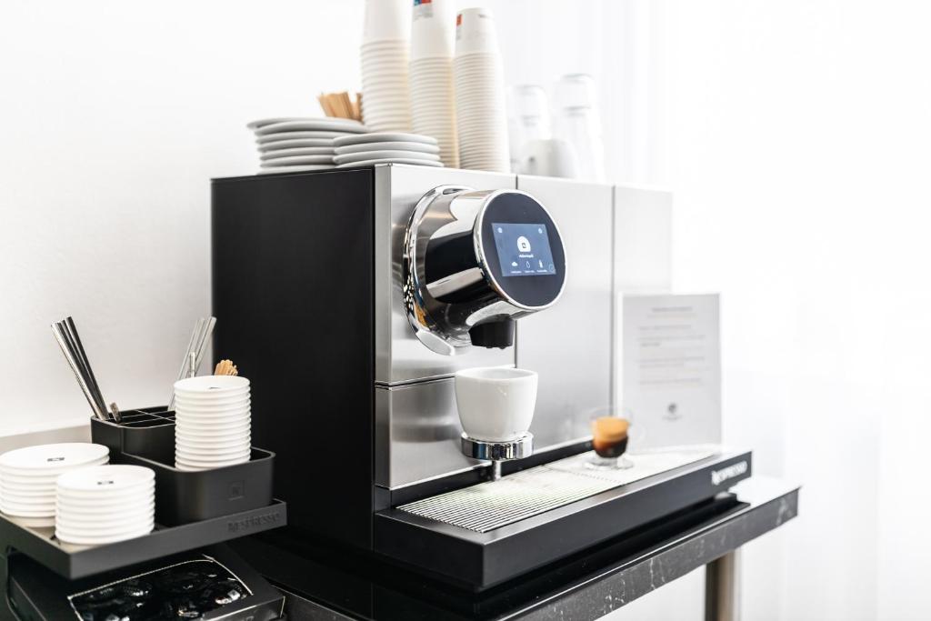 A1 Royal Plaza - Resim 27