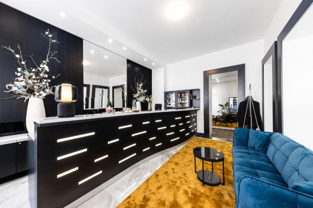 A1 Royal Plaza - Resim 29