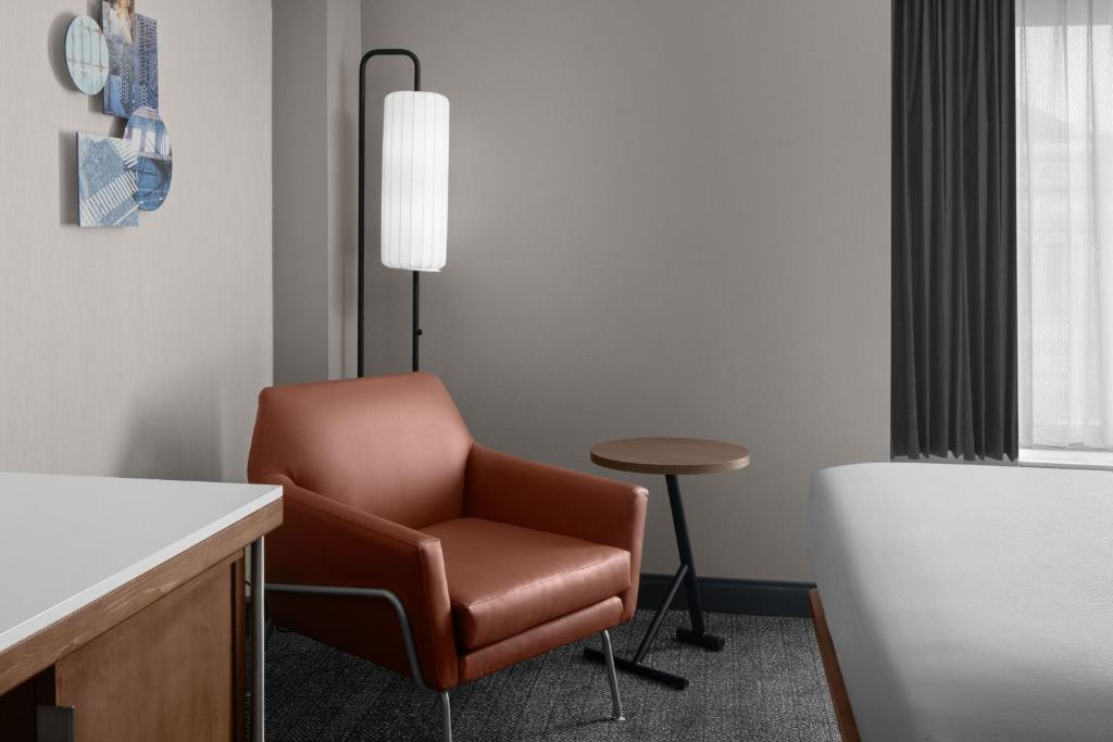 Courtyard by Marriott Pittsburgh University Center photo
