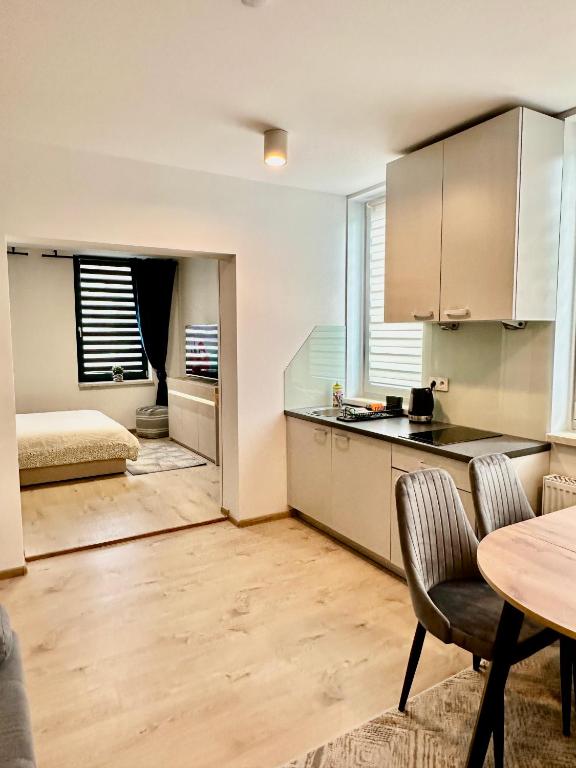 Apartamenty 1 maja 94 - 5