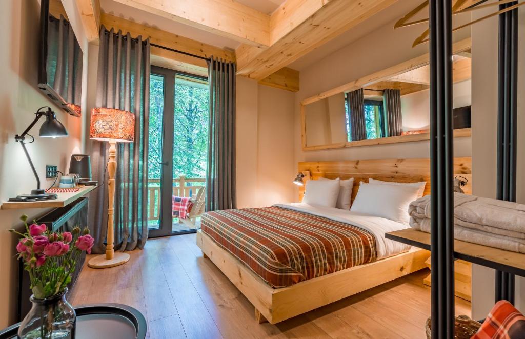 1740 Boutique Hotel Kazbegi - Habitación Doble Con Vista Al Jardín