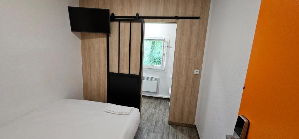 Cama o camas de una habitación en Class'eco Charleroi