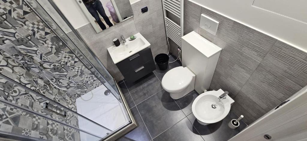 Koupelna v ubytování B&B Via Roma