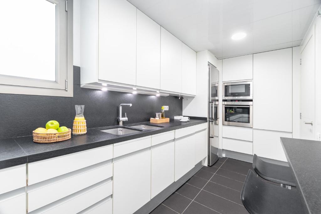 Aspasios Paseo de Gracia Apartments - 6