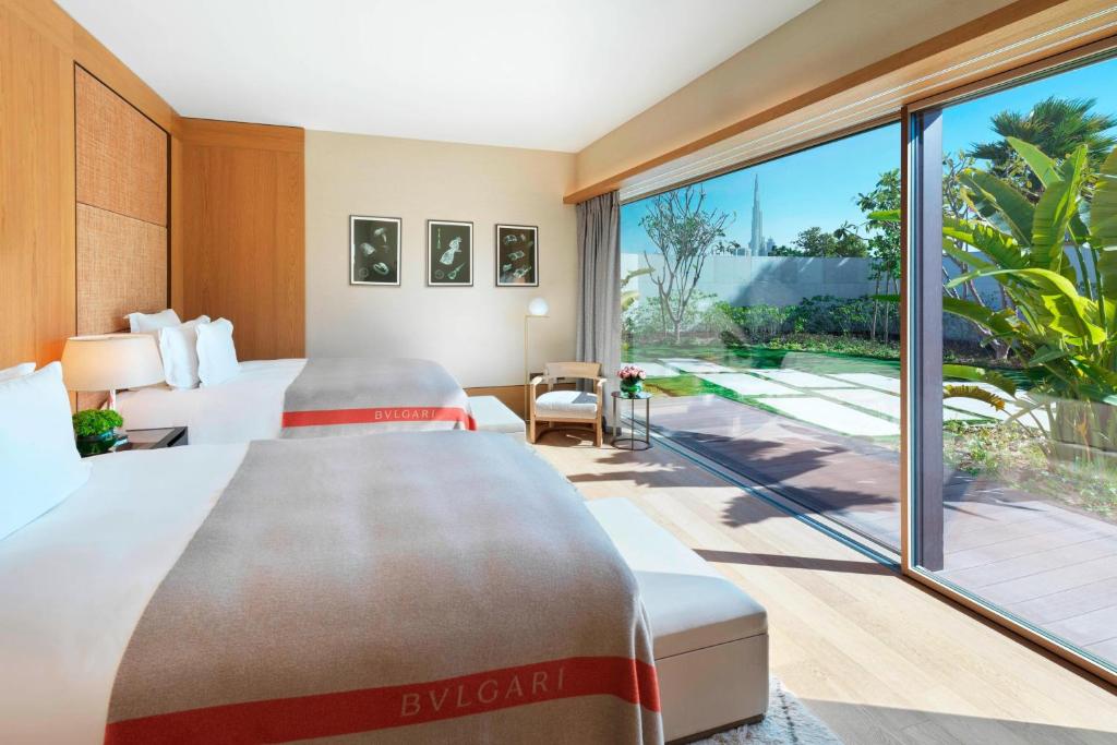 Postel nebo postele na pokoji v ubytování Bvlgari Resort Dubai