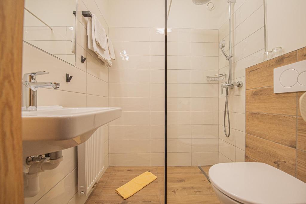 Koupelna v ubytování Haus Anni