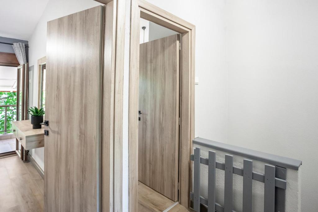 Postel nebo postele na pokoji v ubytování Akemi seaside Villa