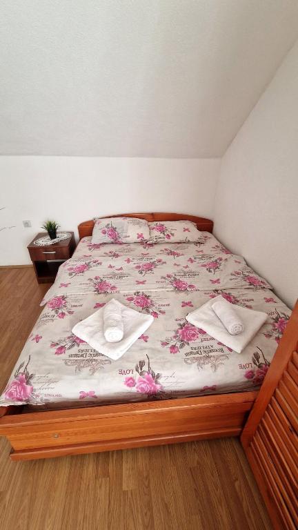 Fotografie z fotogalerie ubytování Apartmani Proleće v destinaci Jošanička Banja