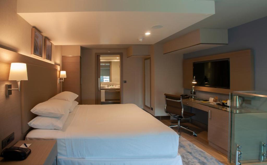Four Points by Sheraton Izmir - Loft