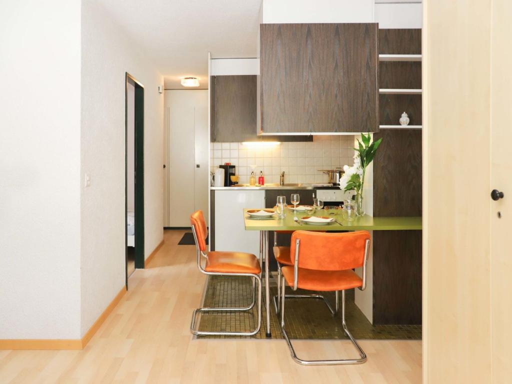 Kuchyň nebo kuchyňský kout v ubytování Apartment Imperial-4 by Interhome