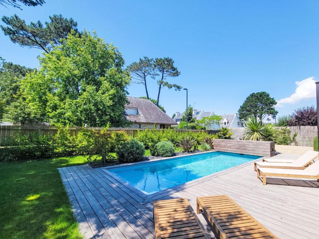 Πισίνα στο ή κοντά στο Villa Villa Azur by Interhome