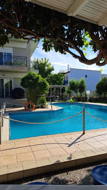 Bazén v ubytování Hotel George nebo v jeho okolí
