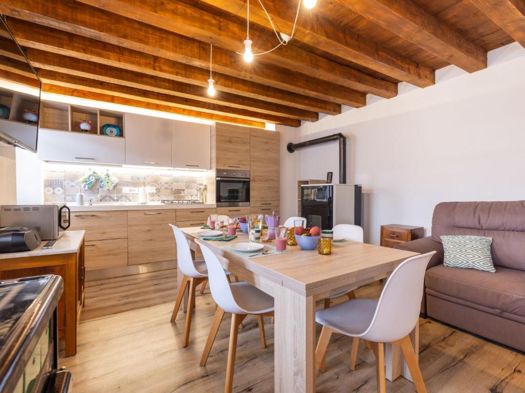 Fotografie z fotogalerie ubytování Holiday Home La Casa Nel Sole by Interhome v destinaci Montemaggiore
