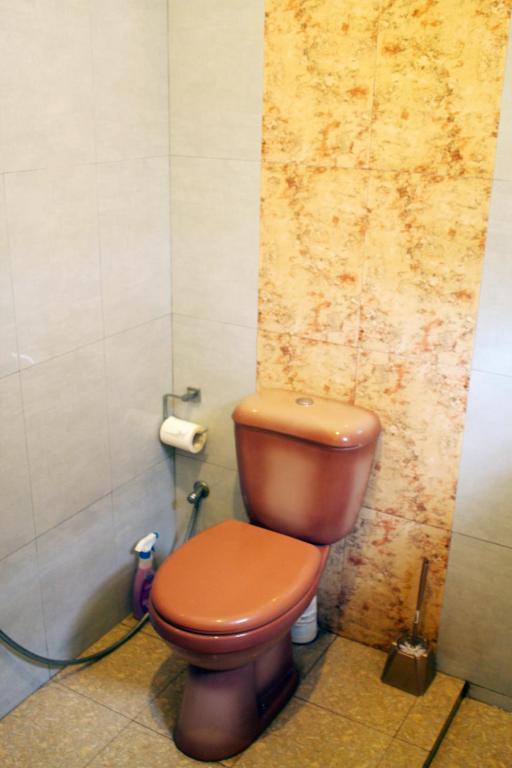 Tiny Royal Palace - 14