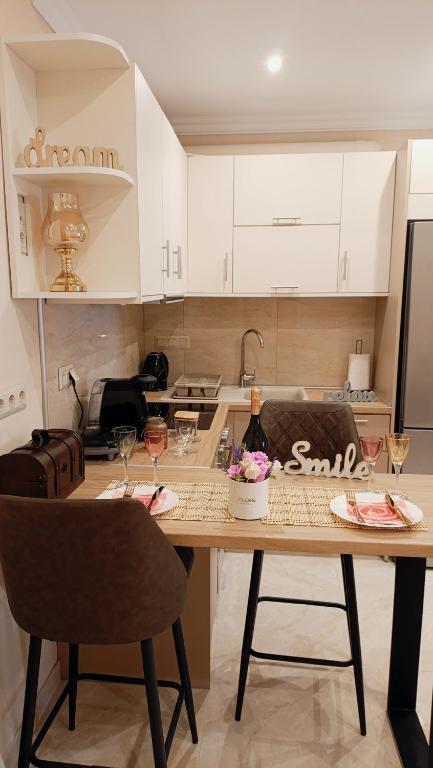 Kuchyň nebo kuchyňský kout v ubytování Coolio's home