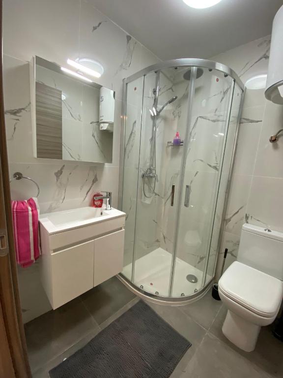 Koupelna v ubytování R1 Cosy Double Room in Msida Flat