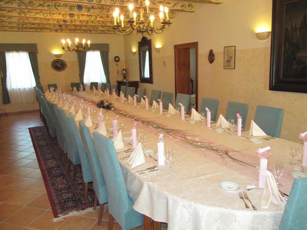 Restaurace v ubytování Hotel Nosal