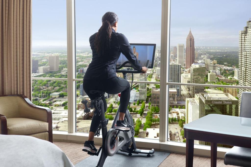 The Westin Peachtree Plaza, Atlanta photo