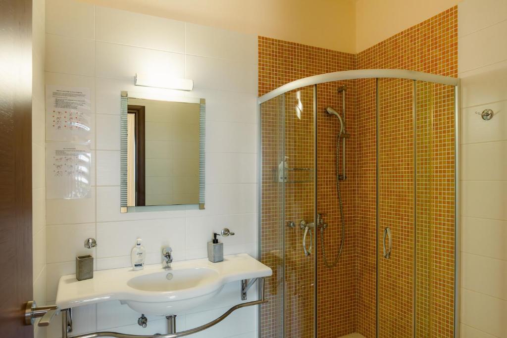Kúpeľňa v ubytovaní Elounda Panorama Villa