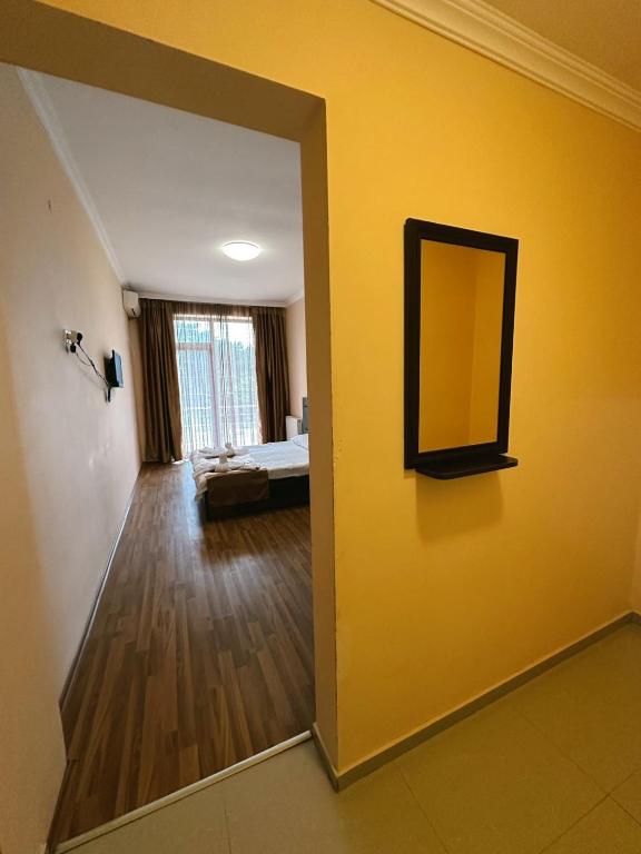 Postel nebo postele na pokoji v ubytování Hotel Solidarity