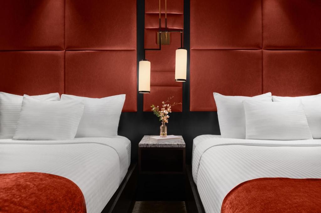 Mount Airy Casino Resort - Adults Only 21 Plus - Deluxe Queen Room With Two Queen Beds