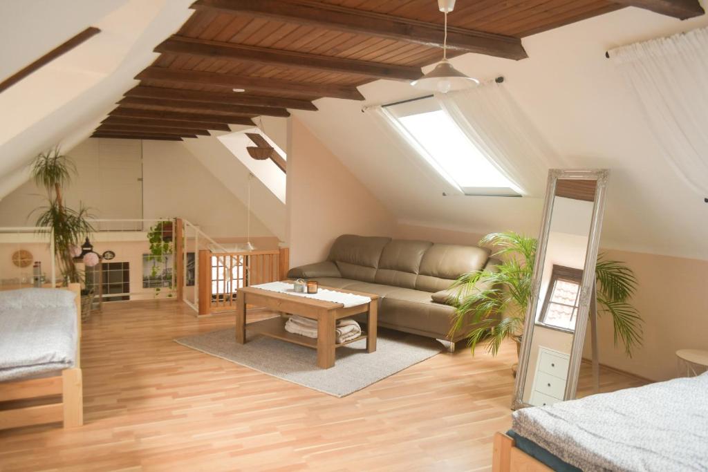 Posezení v ubytování Apartmán u Zámku Jindřichův Hradec