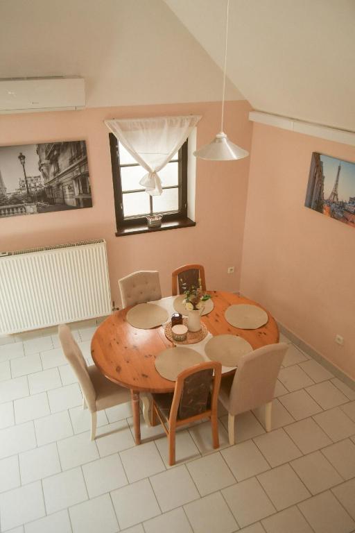 Posezení v ubytování Apartmán u Zámku Jindřichův Hradec