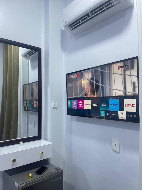 TV a/nebo společenská místnost v ubytování Future Hostel