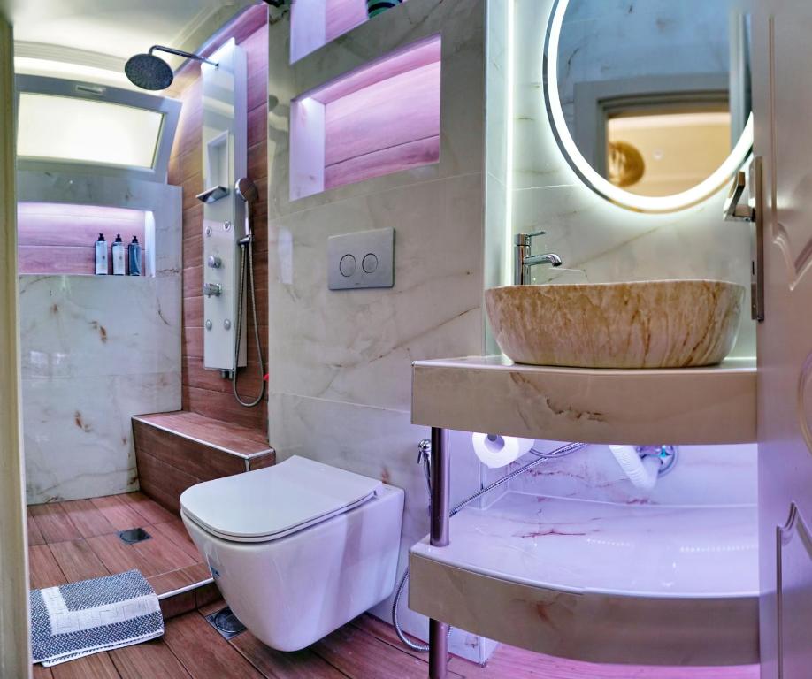 Koupelna v ubytování Galazio Asteri 1 Green, Luxury & Eco