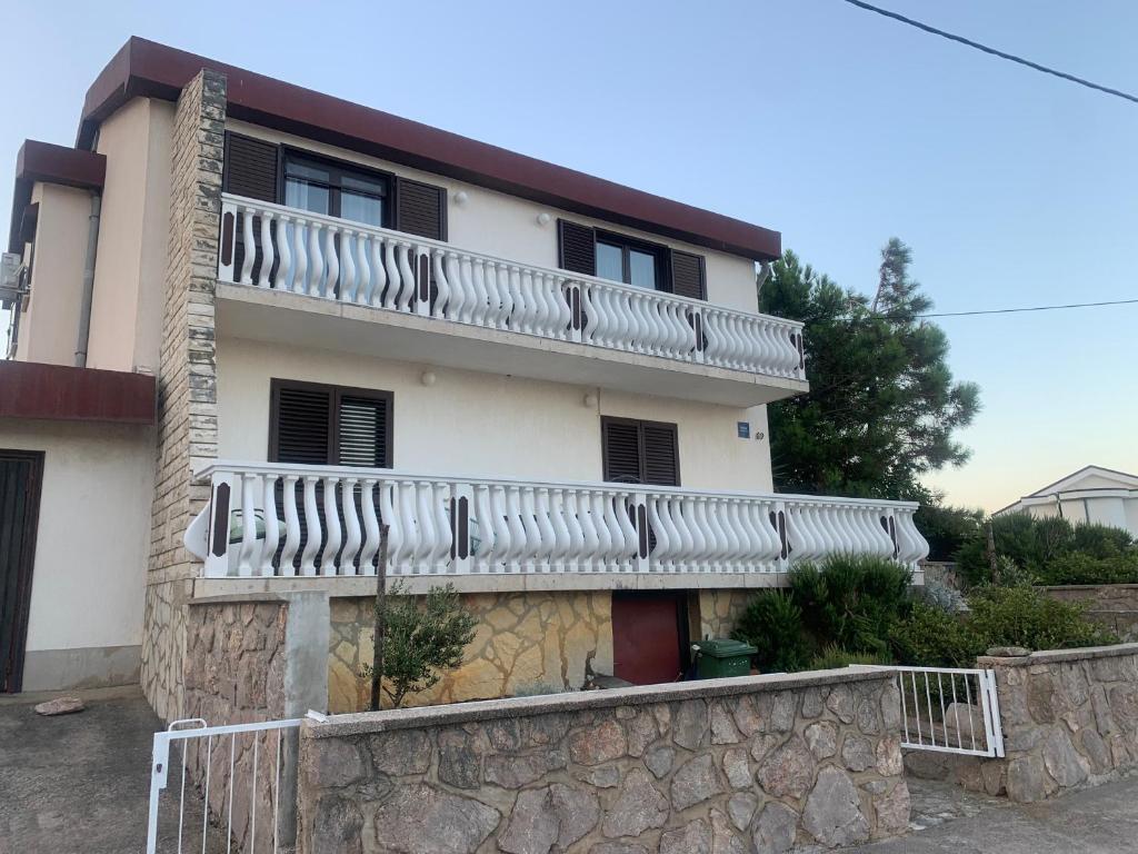 Nespecifikovaný výhled na hory nebo výhled na hory při pohledu z apartmánu